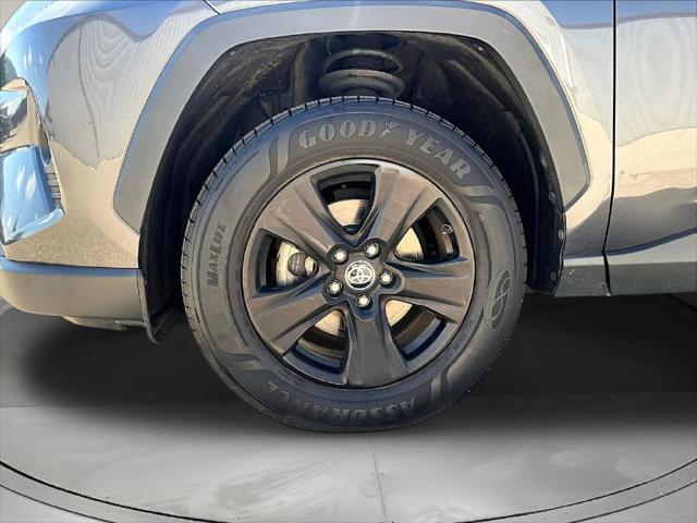 2020 Toyota RAV4 - $24,679