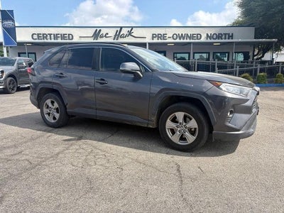 2020 Toyota RAV4 XLE 4DR SUV