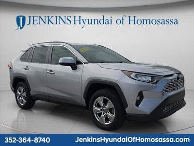 2019 Toyota RAV4 XLE 4DR SUV