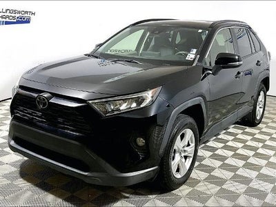 2019 Toyota RAV4 XLE 4DR SUV
