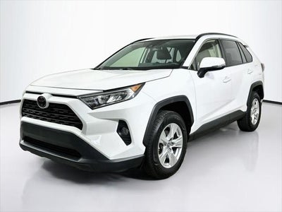 2021 Toyota RAV4 XLE 4DR SUV