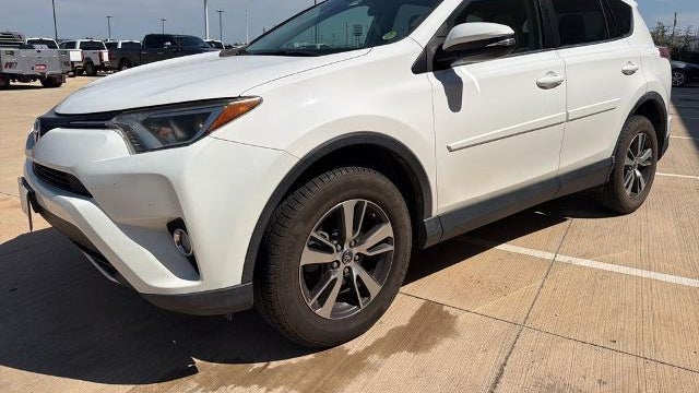 2016 Toyota RAV4 XLE