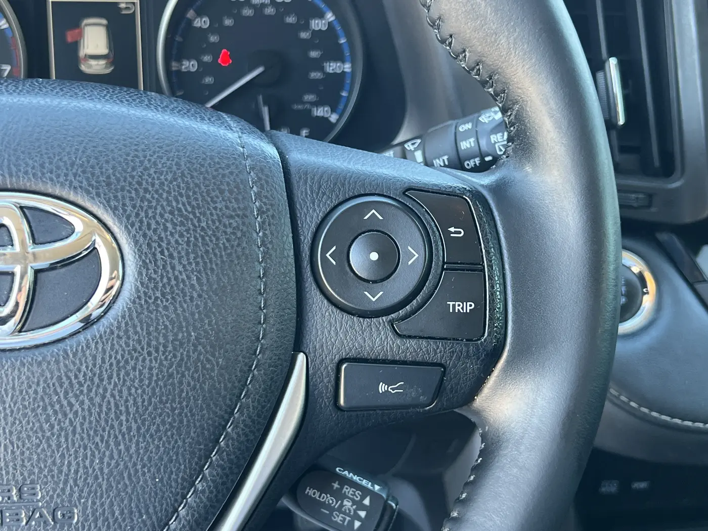 2018 Toyota RAV4 - $14,880