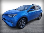 2018 RAV4 Thumbnail 3