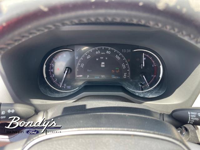 2019 Toyota RAV4 - $17,946