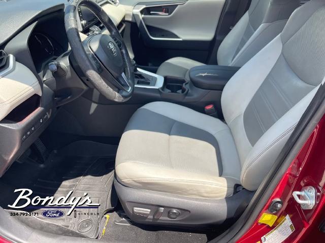 2019 Toyota RAV4 - $17,946