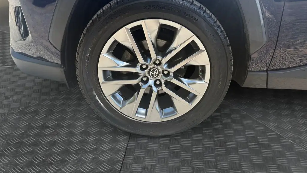2021 Toyota RAV4 Limited