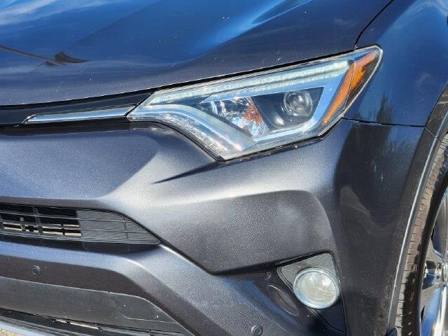 2017 Toyota RAV4 - $23,995