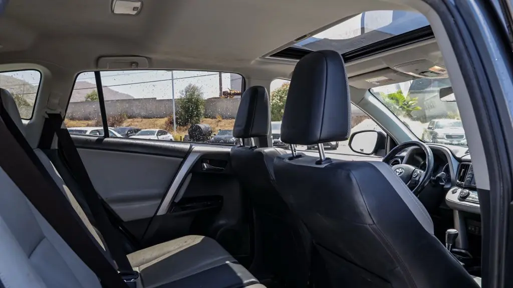 2017 Toyota RAV4 Limited