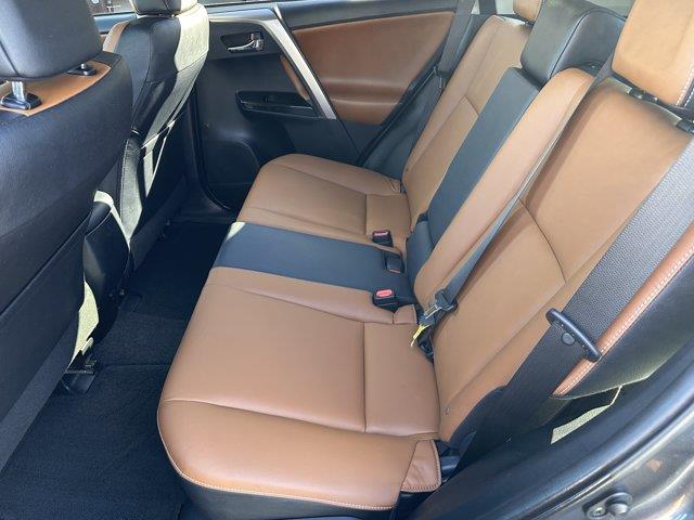 2016 Toyota RAV4 - $16,990