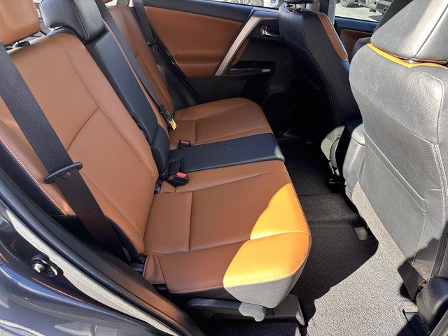 2016 Toyota RAV4 - $16,990
