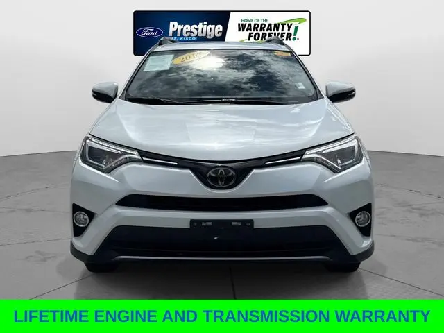 2018 Toyota RAV4 - $19,900