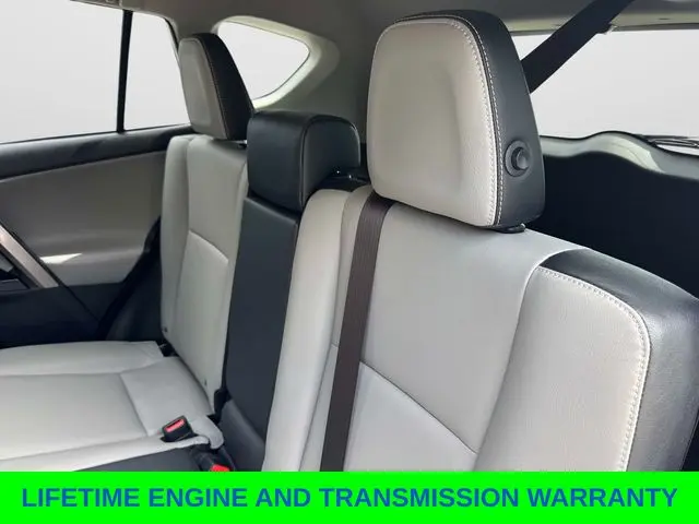 2018 Toyota RAV4 - $19,900