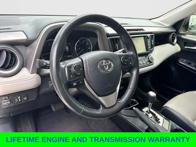 2018 Toyota RAV4 - $19,900