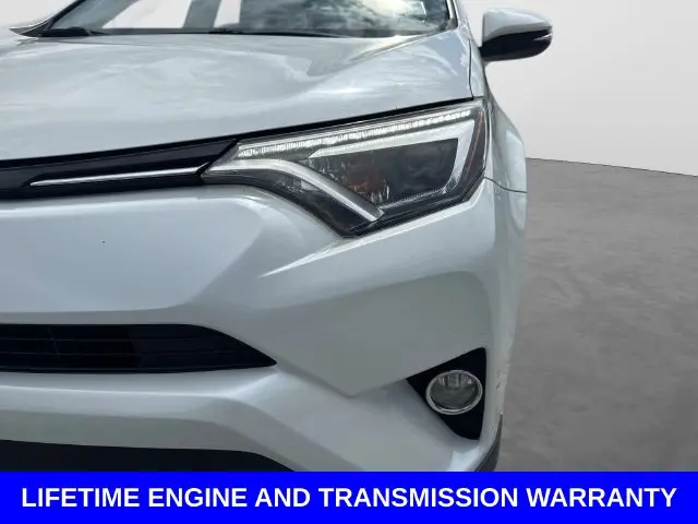 2018 Toyota RAV4 - $19,900