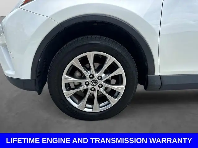 2018 Toyota RAV4 - $19,900