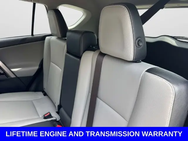2018 Toyota RAV4 - $19,900