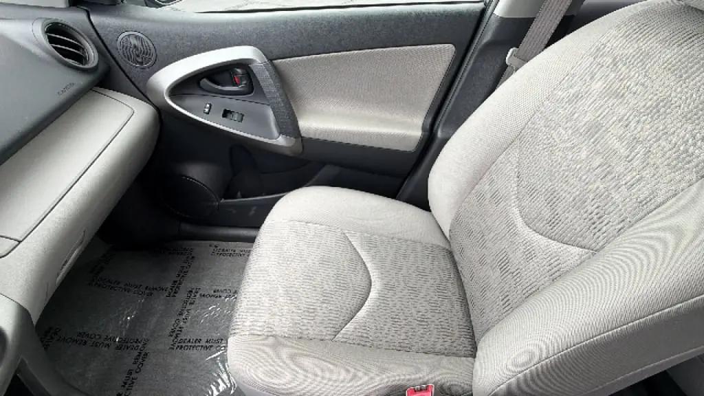 2010 Toyota RAV4 Base