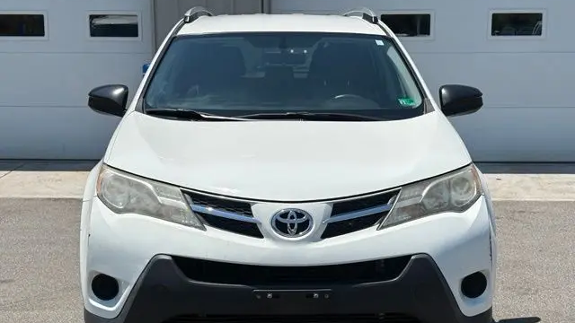 2014 Toyota RAV4 LE