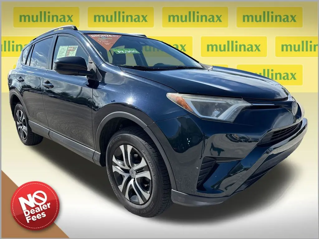 2018 Toyota RAV4 - $14,900