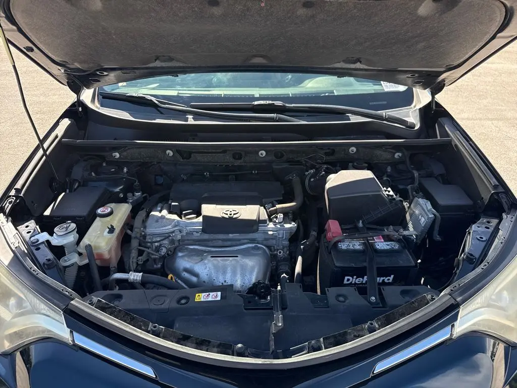 2018 Toyota RAV4 - $14,900