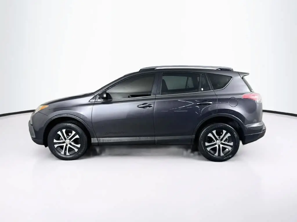 2018 Toyota RAV4 - $14,708