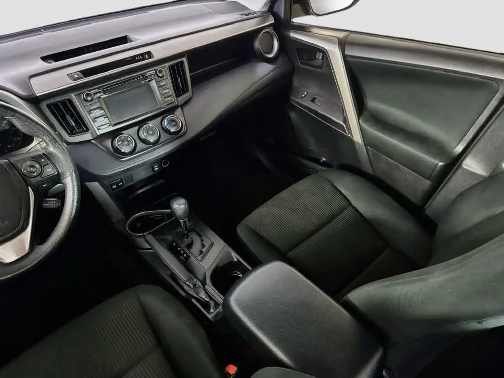 2018 Toyota RAV4 - $14,708