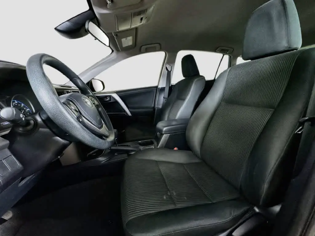 2018 Toyota RAV4 - $14,708