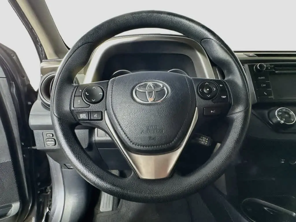 2018 Toyota RAV4 - $14,708