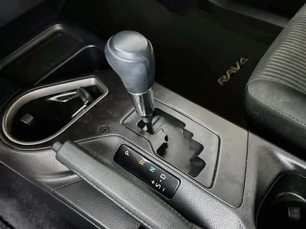 2018 Toyota RAV4 - $14,708