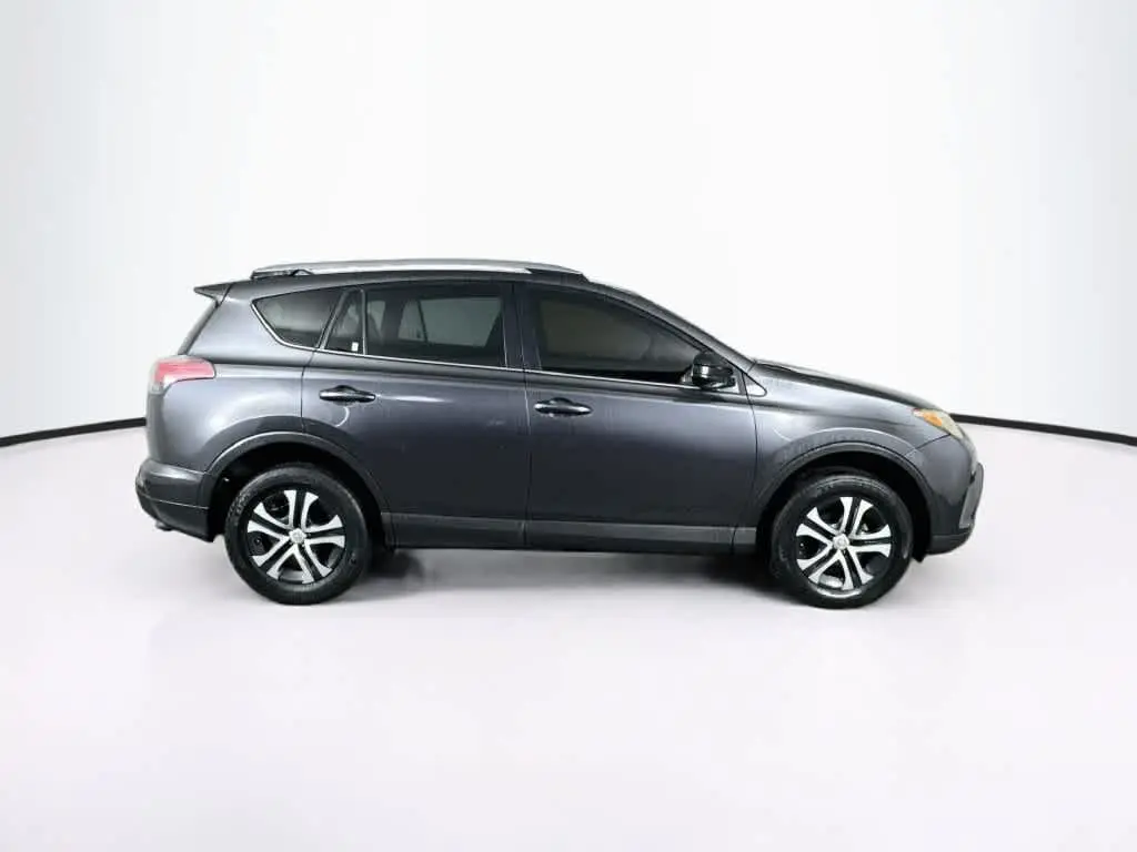 2018 Toyota RAV4 - $14,708