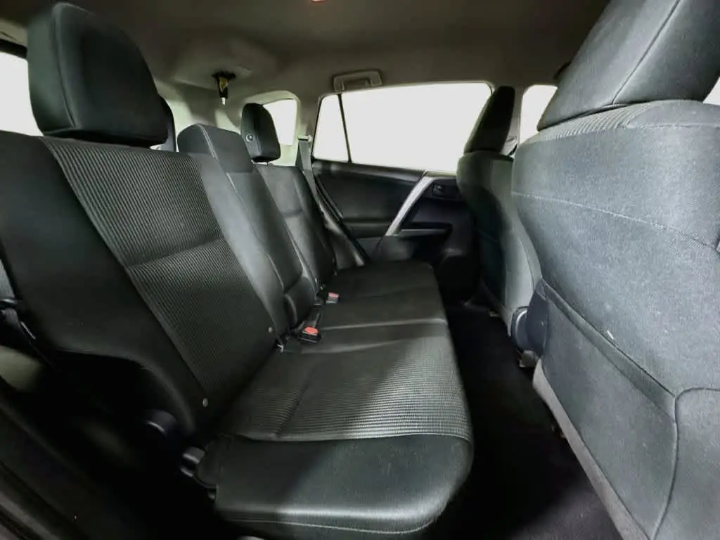 2018 Toyota RAV4 - $14,708