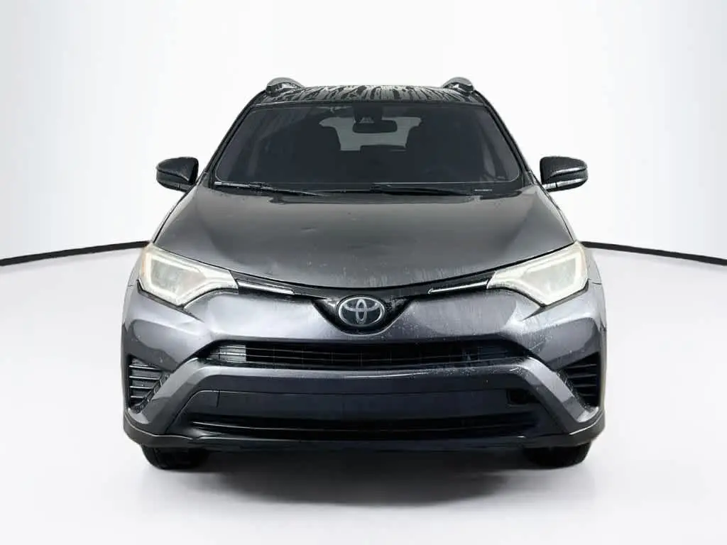 2018 Toyota RAV4 - $14,708