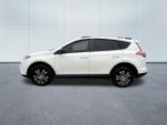 2017 RAV4 Thumbnail 9