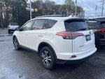 2017 RAV4 Thumbnail 4