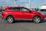 2016 RAV4 Thumbnail 2