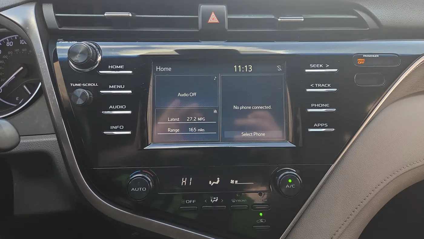 2018 Toyota Camry SE