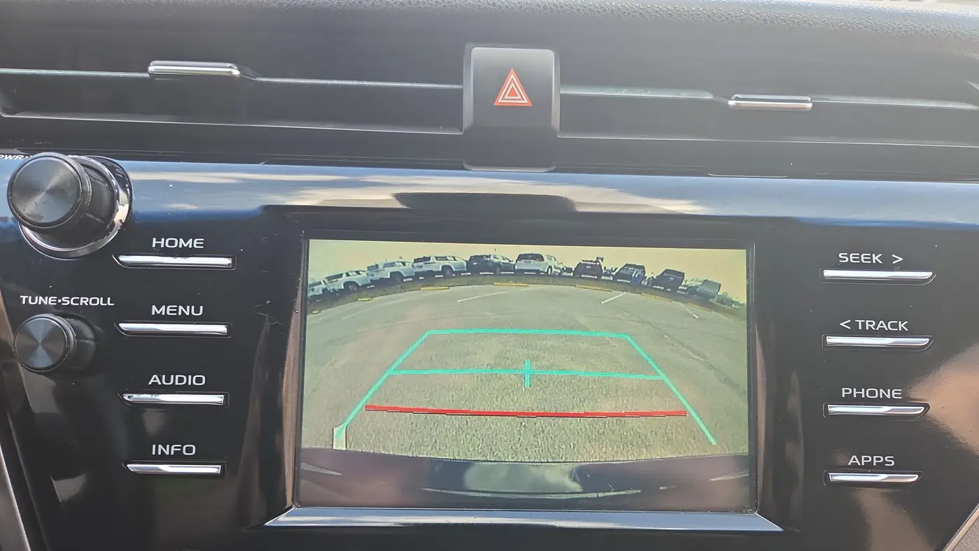 2018 Toyota Camry SE
