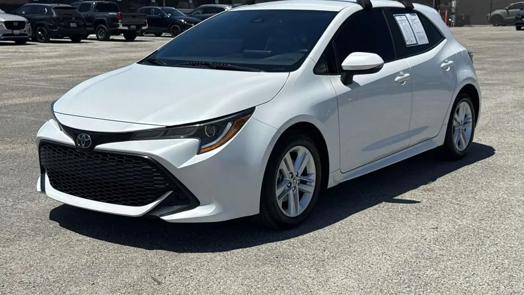 2021 Toyota Corolla Hatchback SE