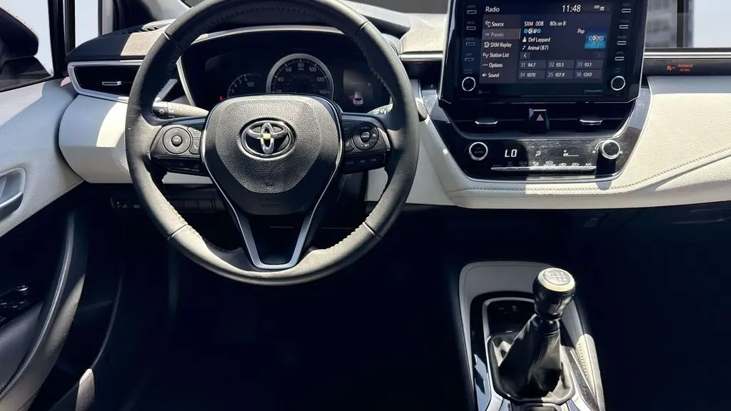 2021 Toyota Corolla Hatchback SE