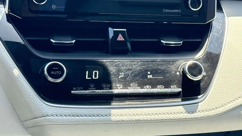2021 Toyota Corolla Hatchback SE