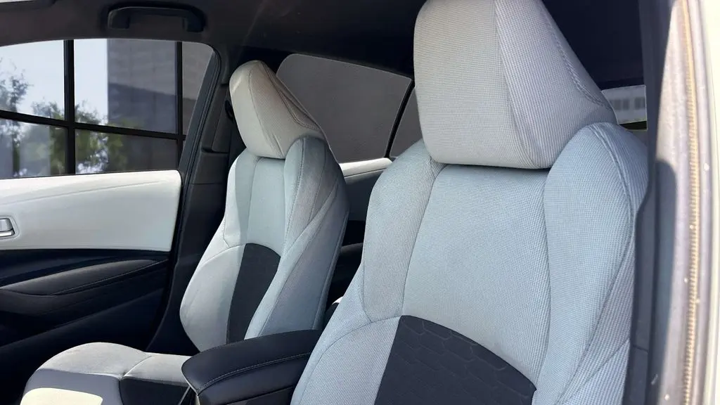2021 Toyota Corolla Hatchback SE