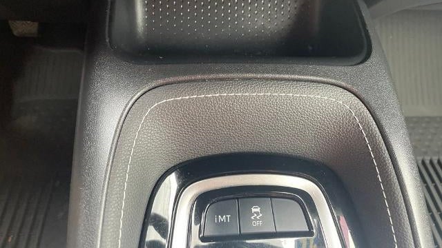 2022 Toyota Corolla Hatchback SE