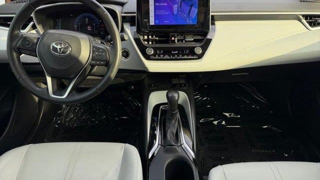 2024 Toyota Corolla Hatchback XSE