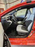 2023 Corolla Hatchback Thumbnail 11