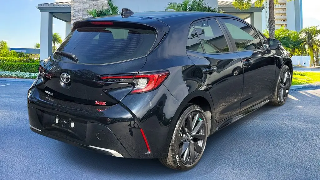 2024 Toyota Corolla Hatchback XSE