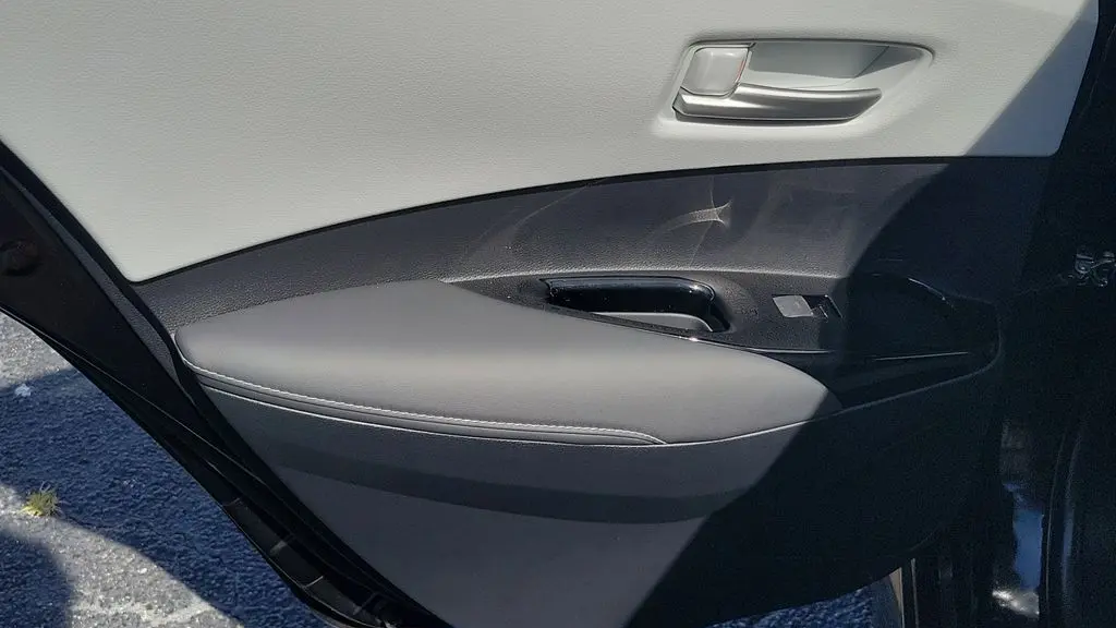 2024 Toyota Corolla Hatchback XSE