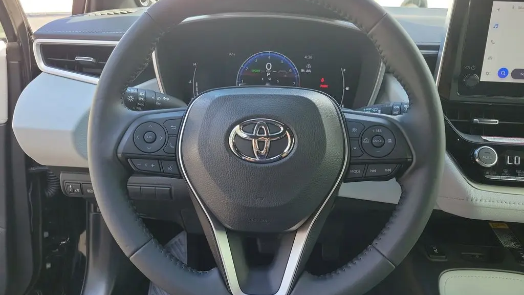 2024 Toyota Corolla Hatchback XSE
