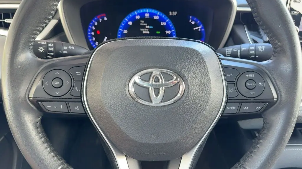 2021 Toyota Corolla Hatchback XSE