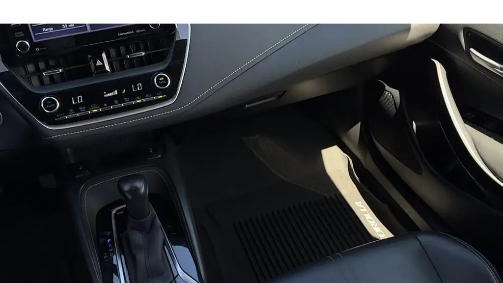 2021 Toyota Corolla Hatchback XSE